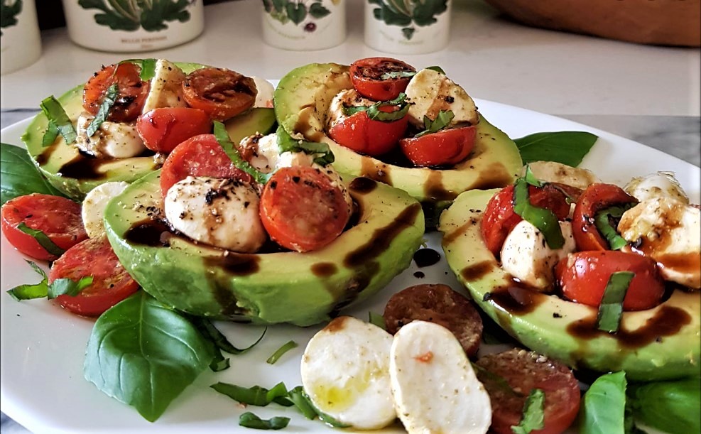 CIABATTA CAPRESE ALL'AVOCADO